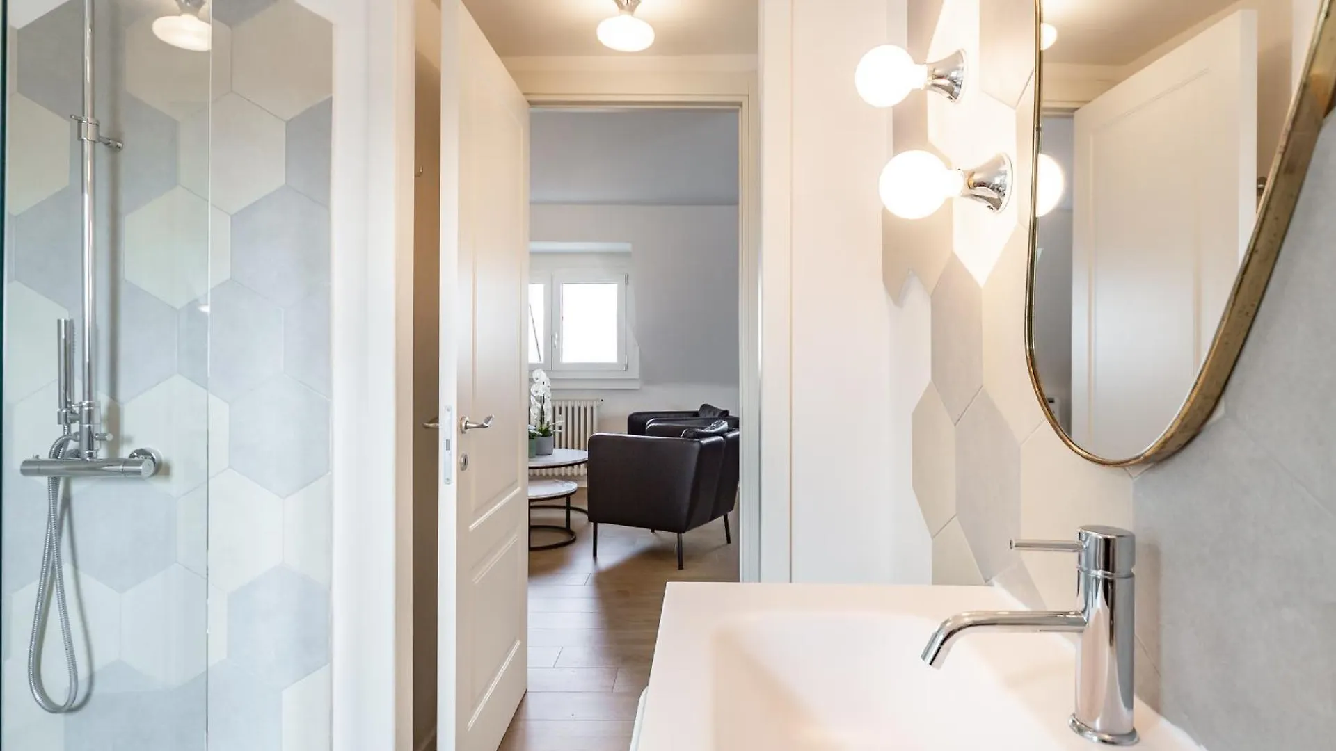 15 Min From Duomo & Brera Apartment Milan